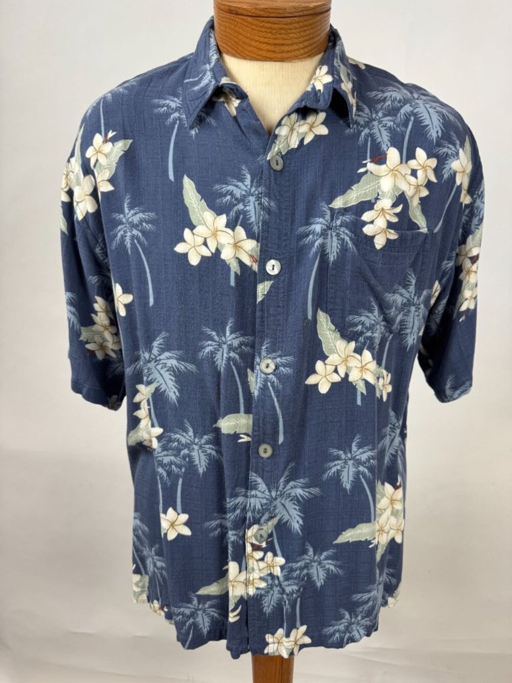 Coconut Breeze Hawaii Blue Floral Rayon Button-Up Shirt Mens L Vintage 2001